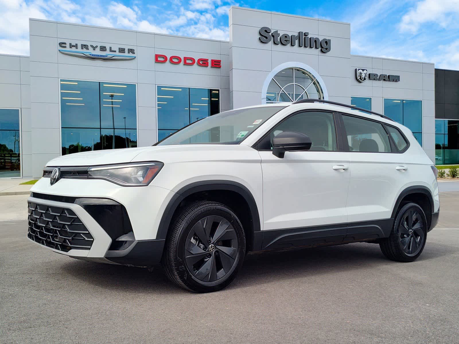 2025 Volkswagen Taos S