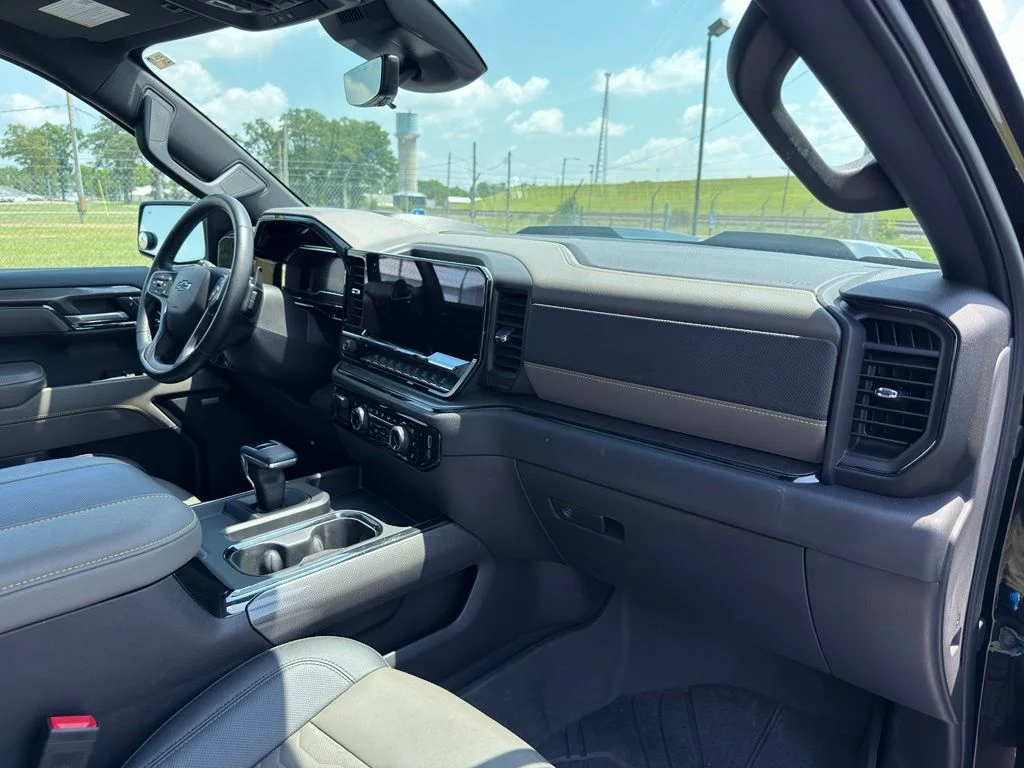 Certified Used 2024 Black Chevrolet ZR2 image 39