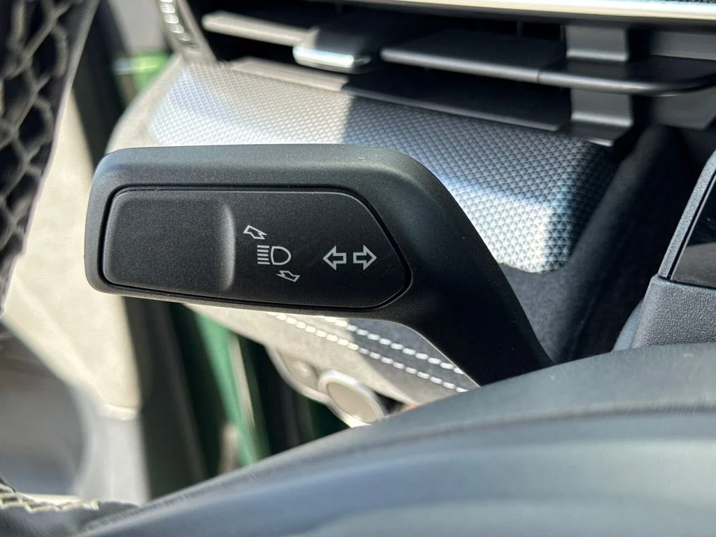 Used 2024 Green Metallic Ford GT image 36