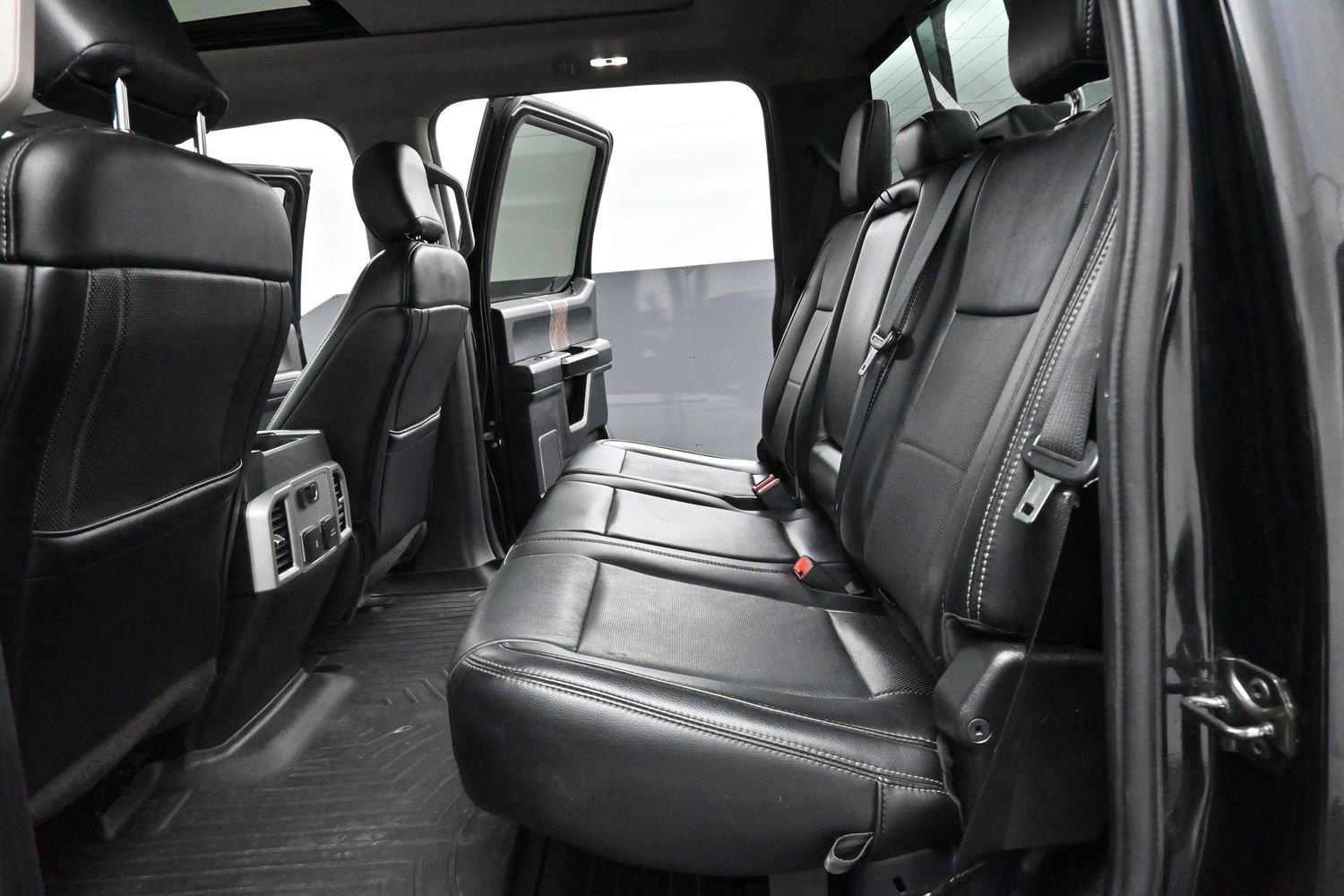 Used 2019 Agate Black Ford LARIAT image 32