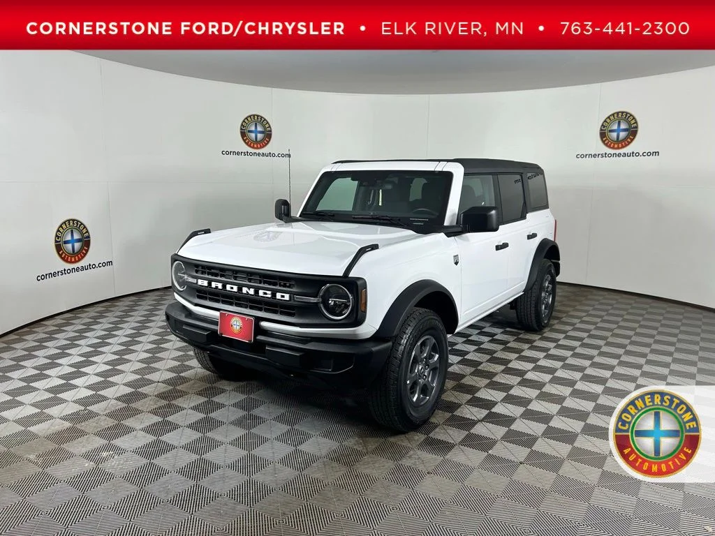 Used 2025 White Ford Big Bend image 1