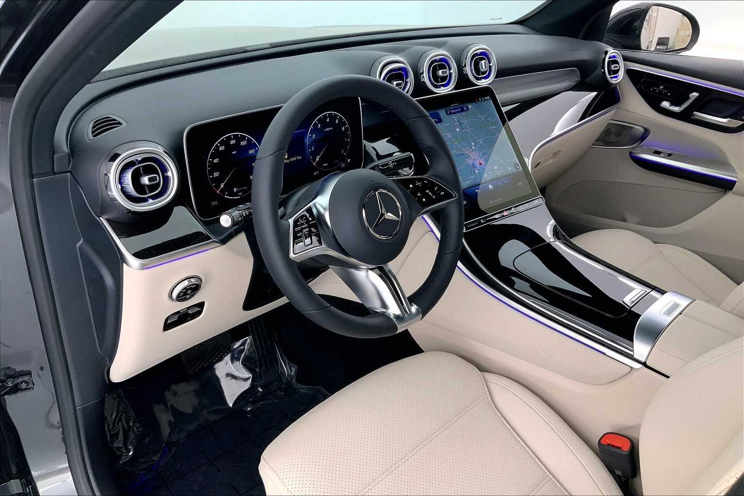New 2026 Graphite Grey Metallic Mercedes-Benz GLC 300 image 2