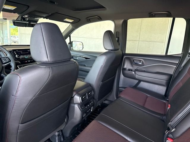 New 2026 Platinum White Pearl Honda Black Edition image 24