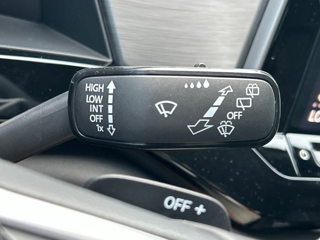 New 2026 White Volkswagen 2.0T SE image 29