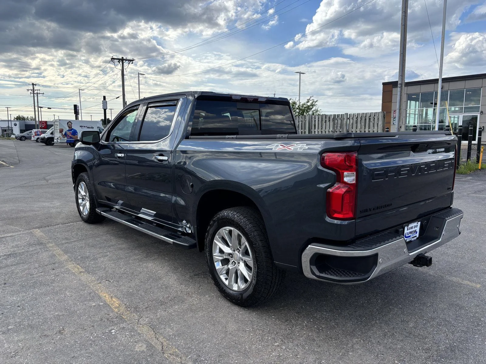 Used 2021 Shadow Gray Metallic Chevrolet LTZ image 5