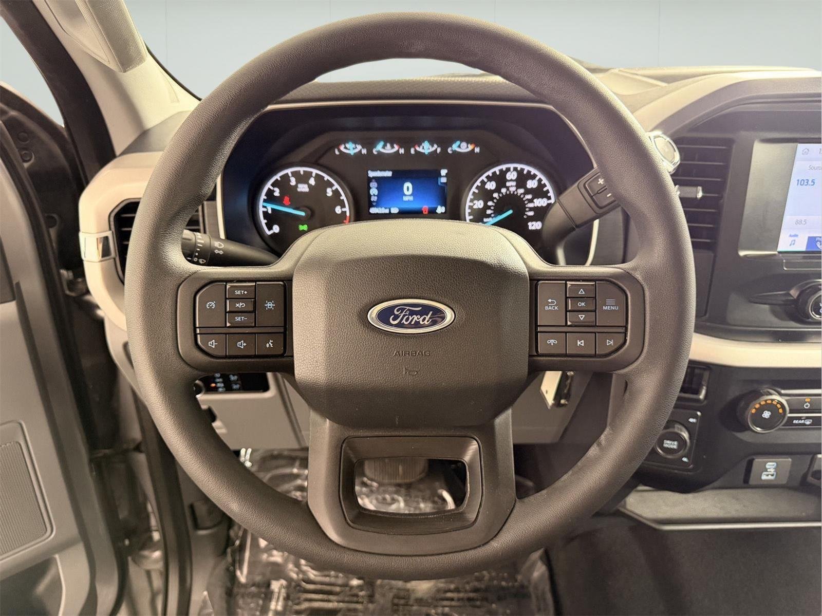 Used 2023 Iconic Silver Ford XLT image 26