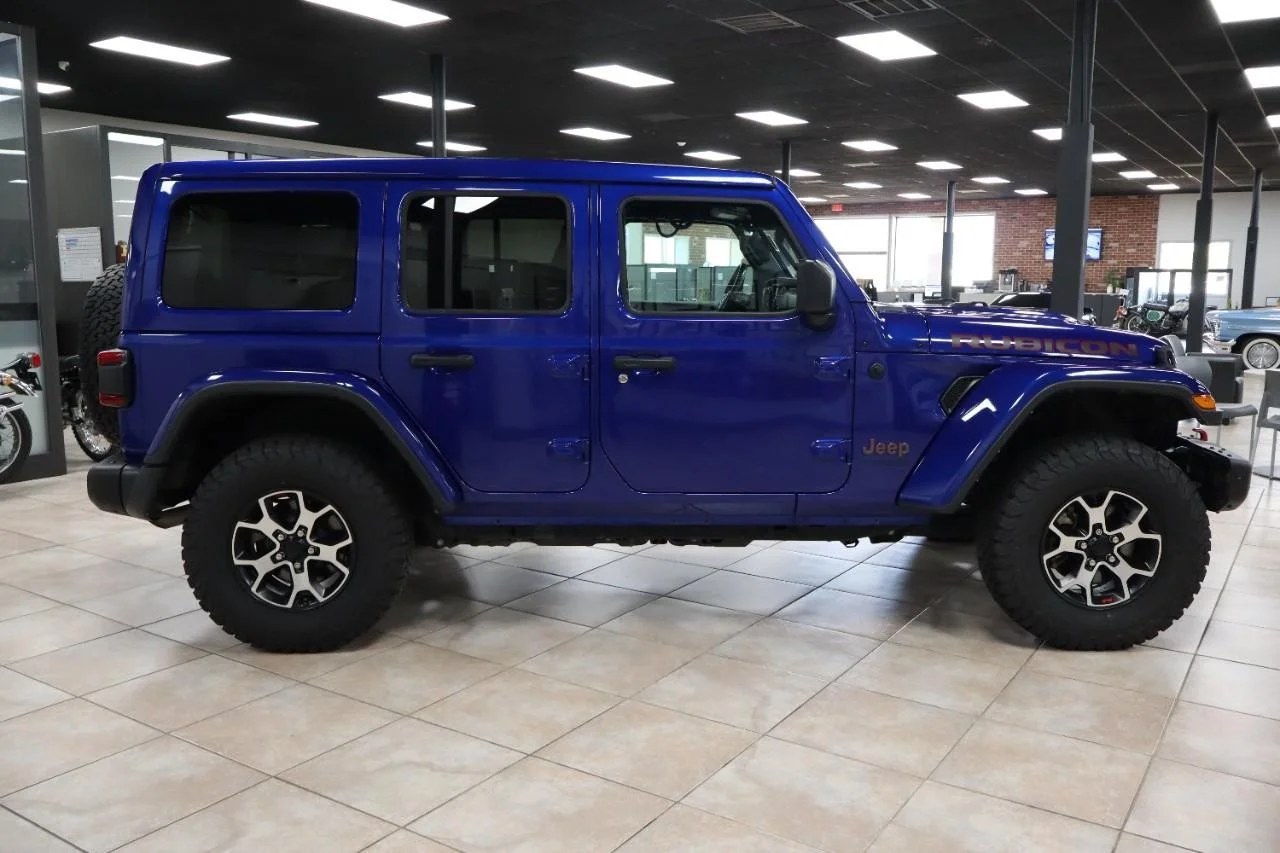 Used 2020 Ocean Blue Metallic Clear Coat Jeep Rubicon image 6