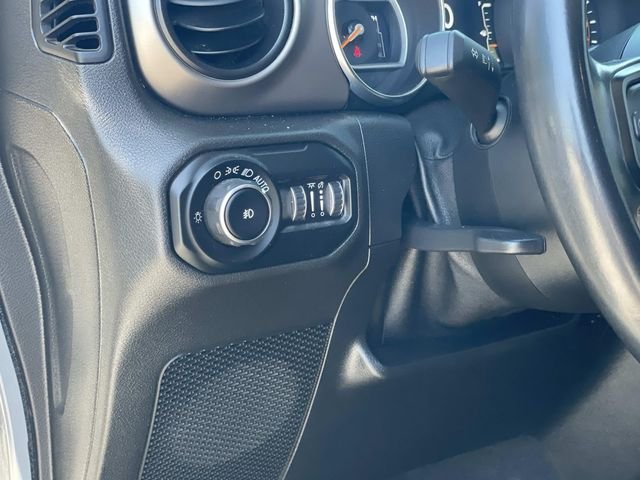 Used 2020 Gray Jeep Unlimited Sport S image 19