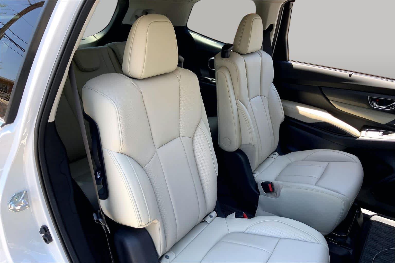 2026 Subaru Ascent Limited - Photo 17