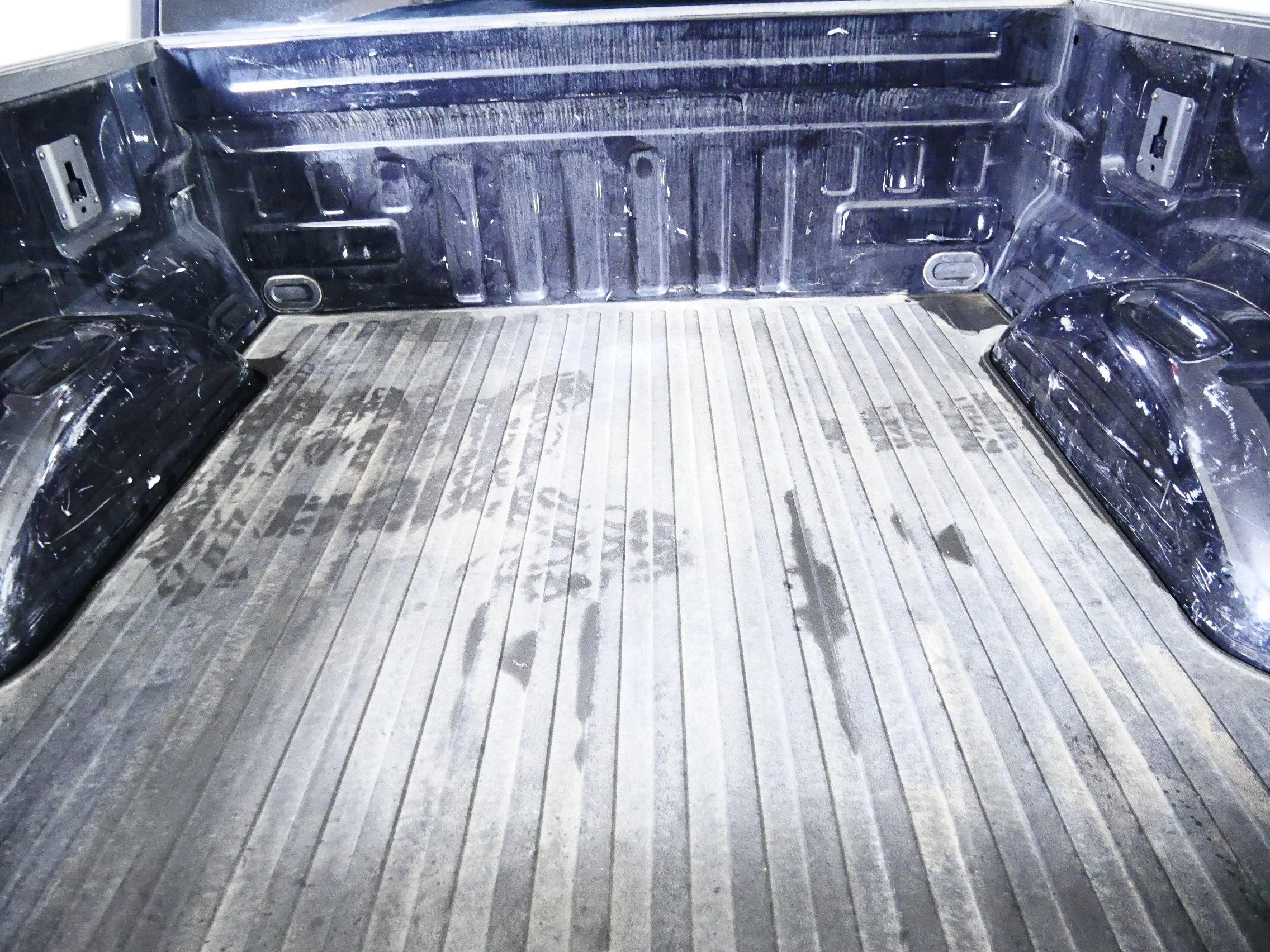 Used 2021 Agate Black Metallic Ford XLT image 18