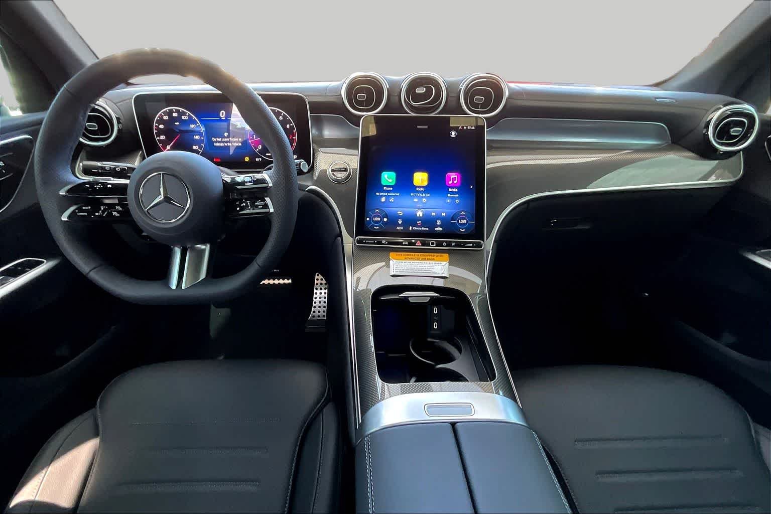 Used 2026 Black Mercedes-Benz GLC 300 image 8