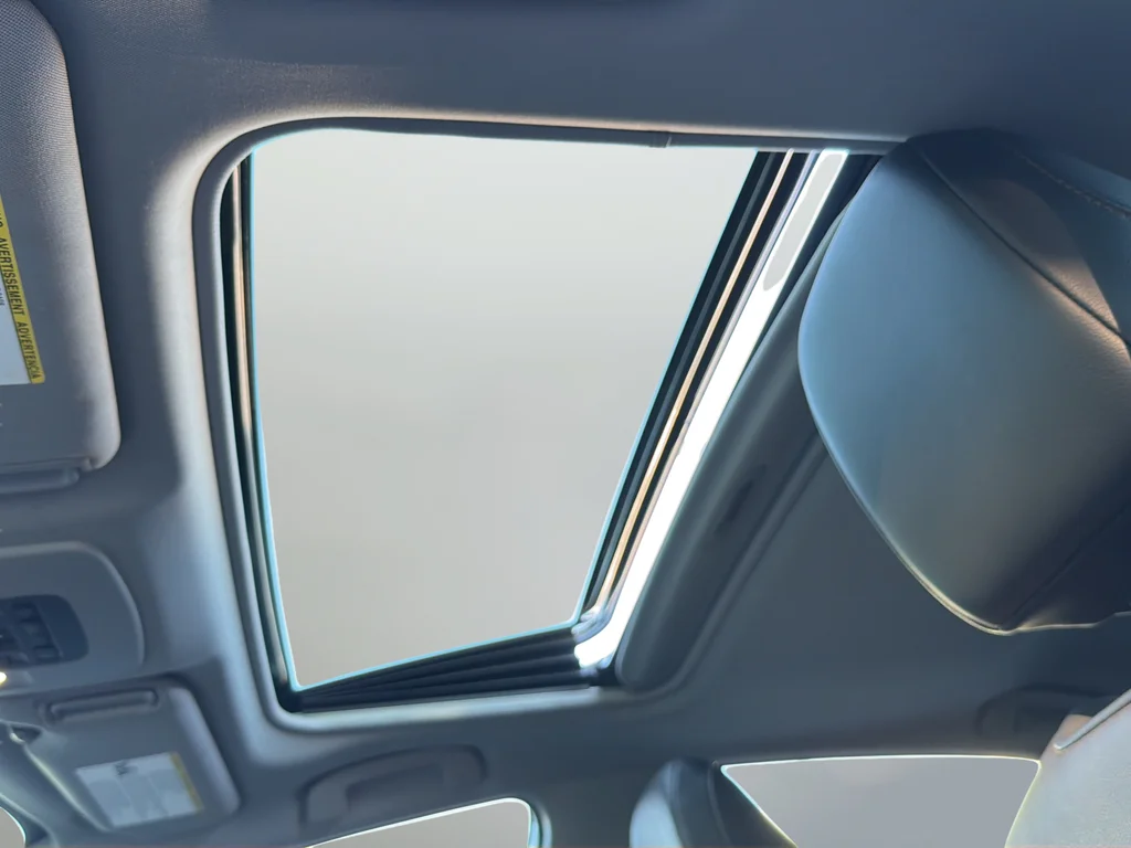 Used 2020 Beige Toyota XLE image 19