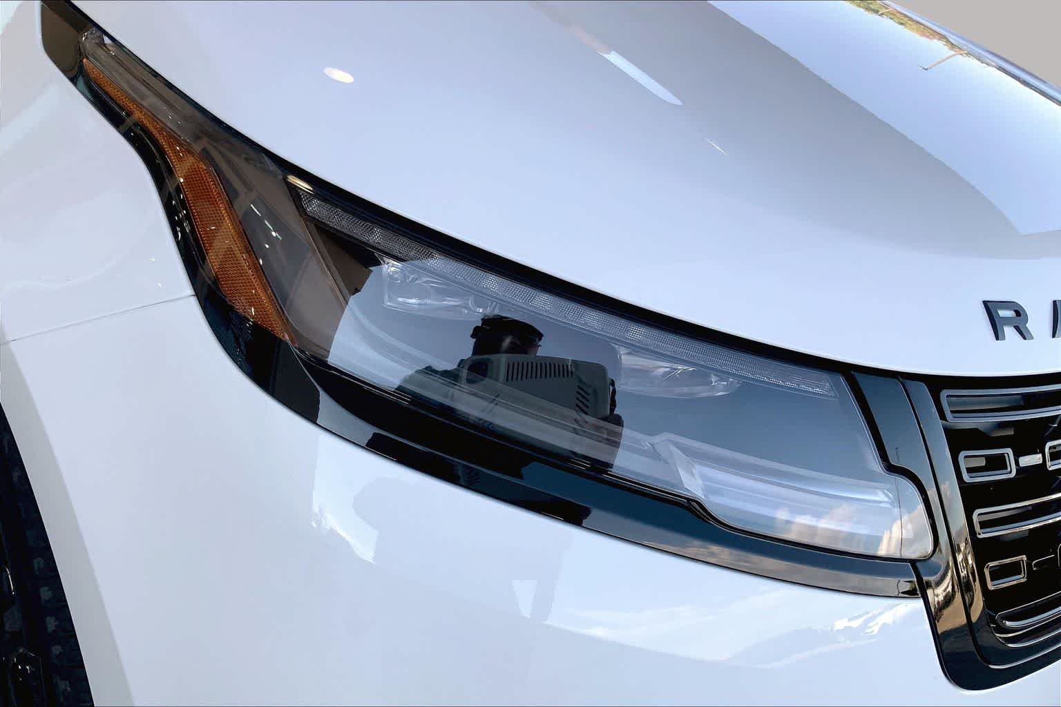 2025 Land Rover Range Rover Velar Dynamic SE - Photo 13