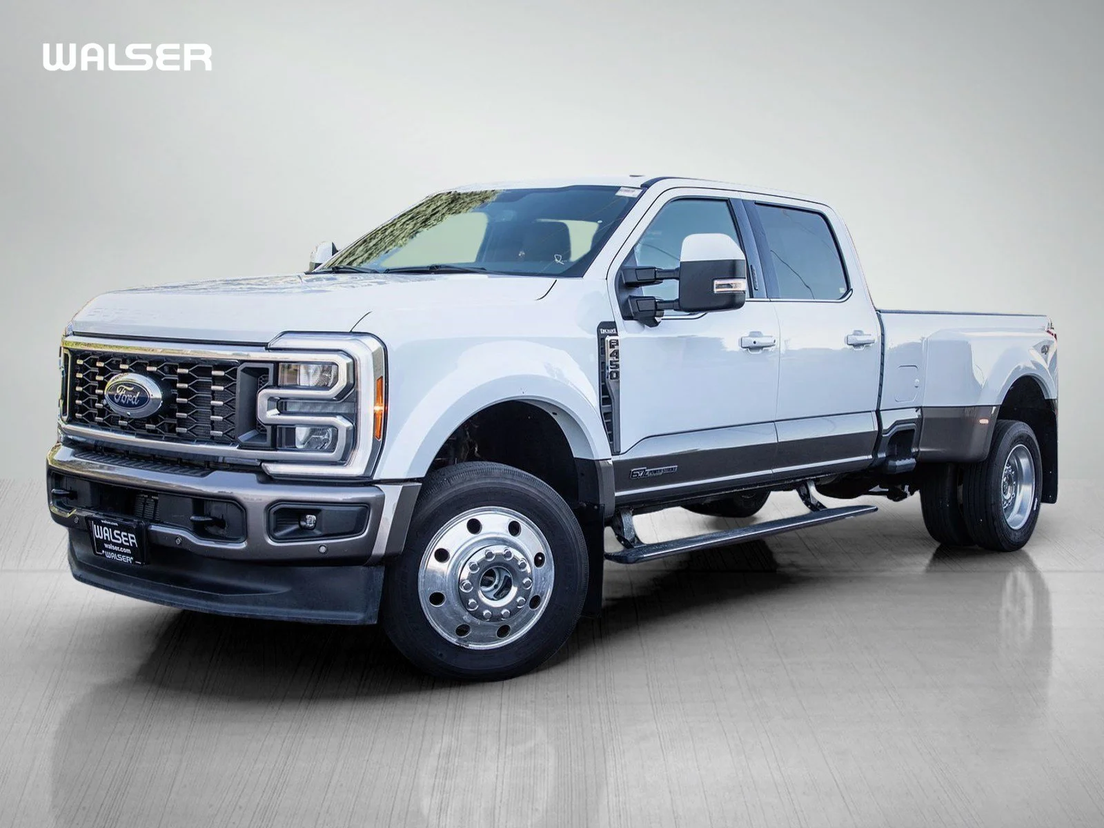 2023 Ford F-450 King Ranch 4x4 Crew Cab 8' Box DRW's photo