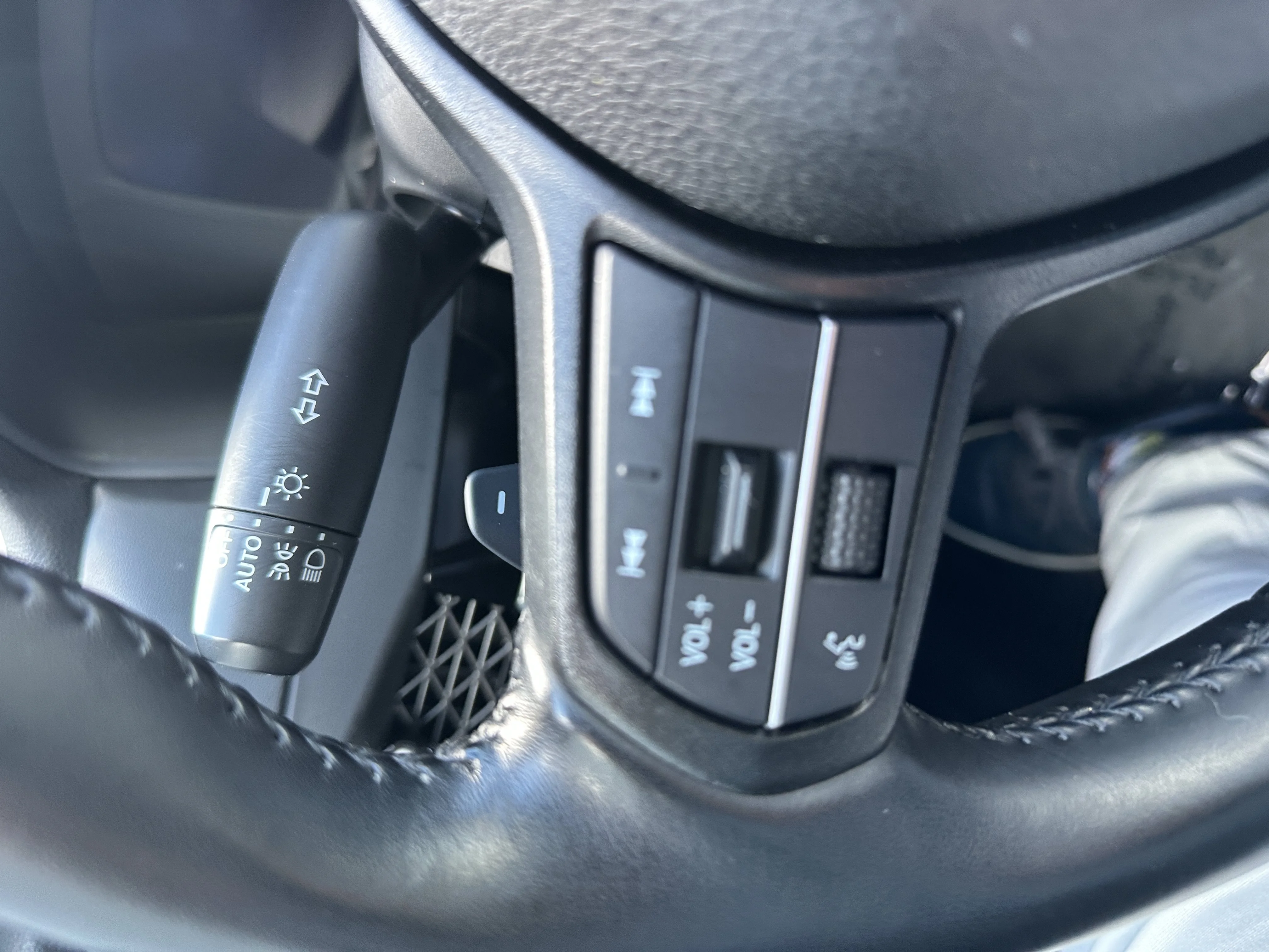 Used 2023  Honda Sport-L image 25