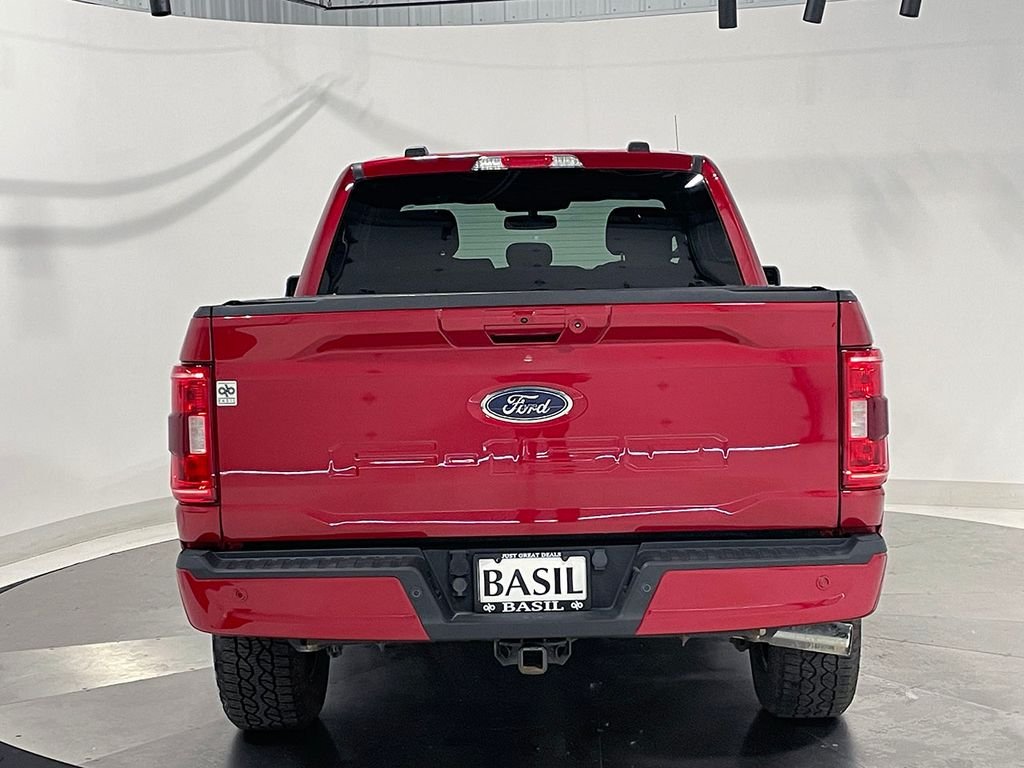 Used 2021 Red Ford XLT image 13