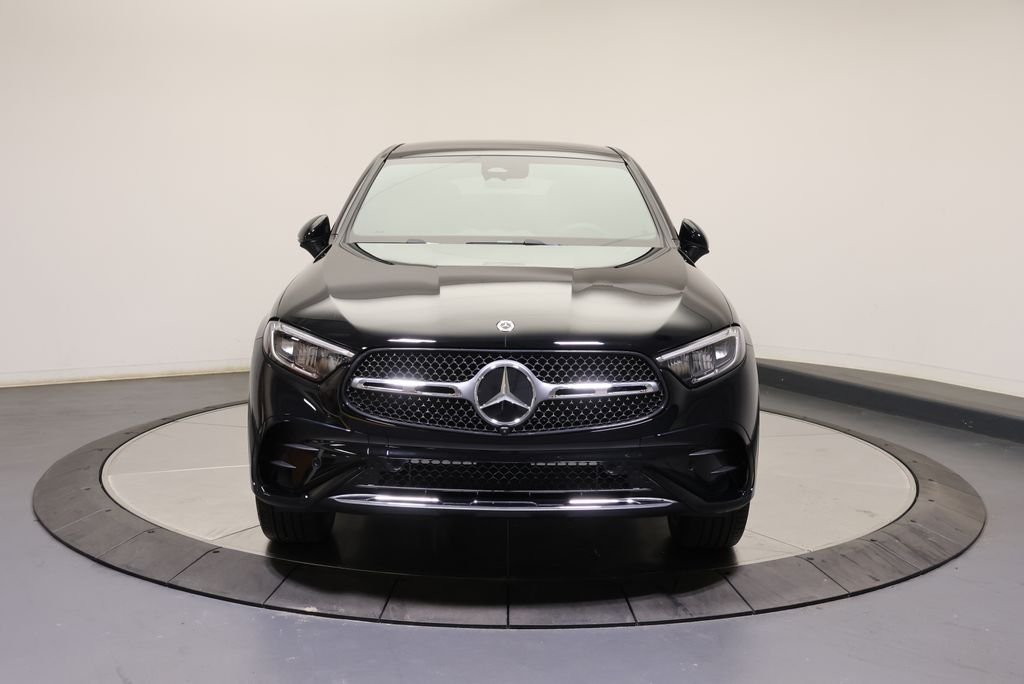 New 2027 Black Mercedes-Benz GLC 300 Coupe image 2