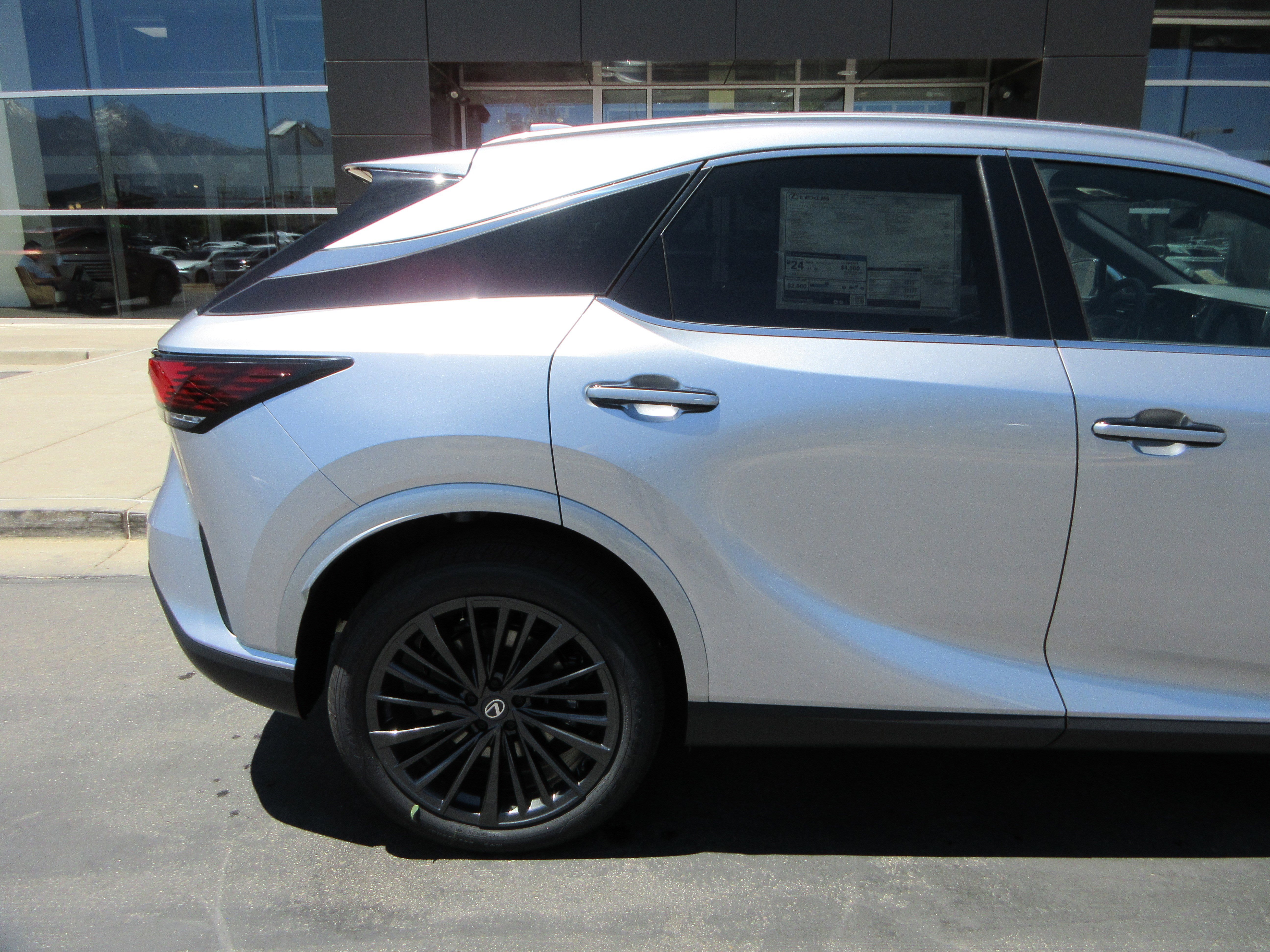 New 2026 Iridium Lexus PREMIUM image 10