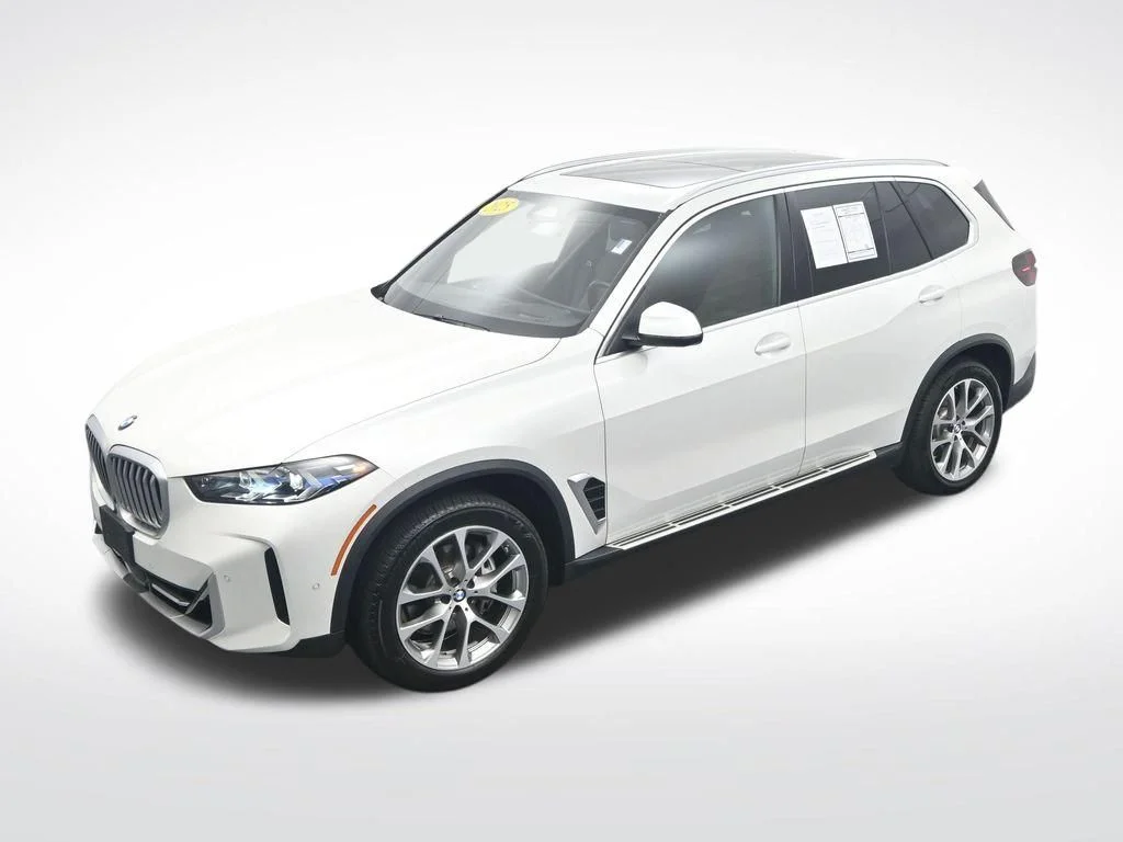 Certified Used 2025 White Metallic BMW xDrive40i image 23