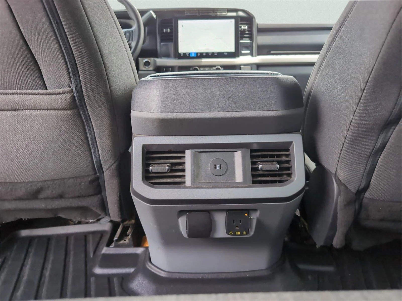 Used 2023 Iconic Silver Ford XLT image 37