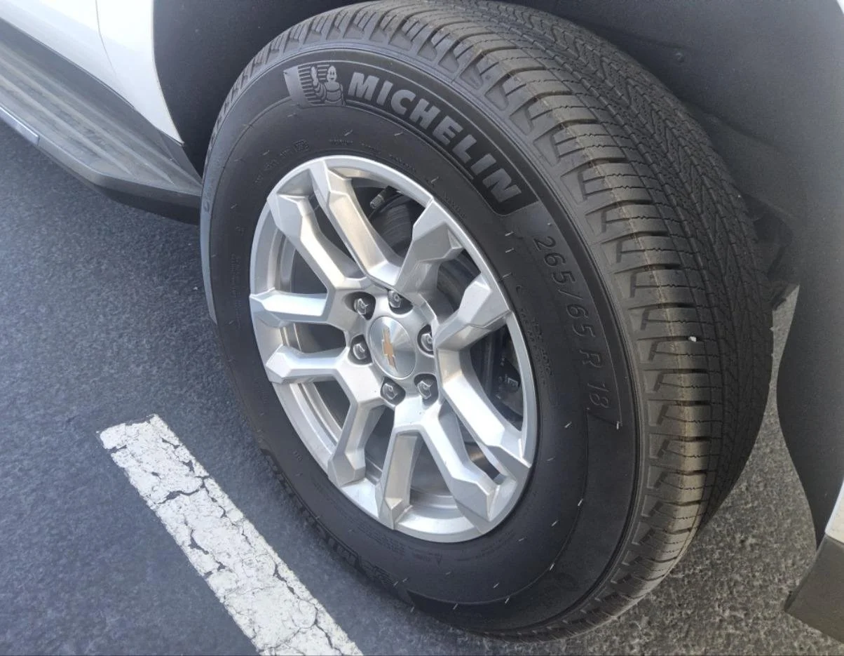 Used 2026 Summit White Chevrolet LS image 17
