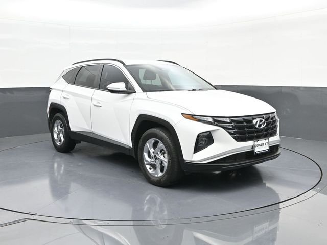 Used 2023 White Hyundai SEL image 22