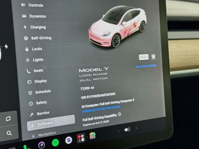 Used 2021  Tesla Long Range image 12