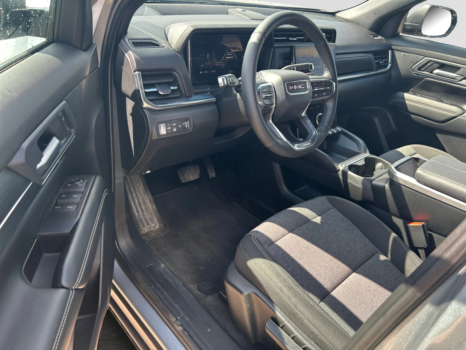 Used 2026 Silver GMC AWD Elevation image 12