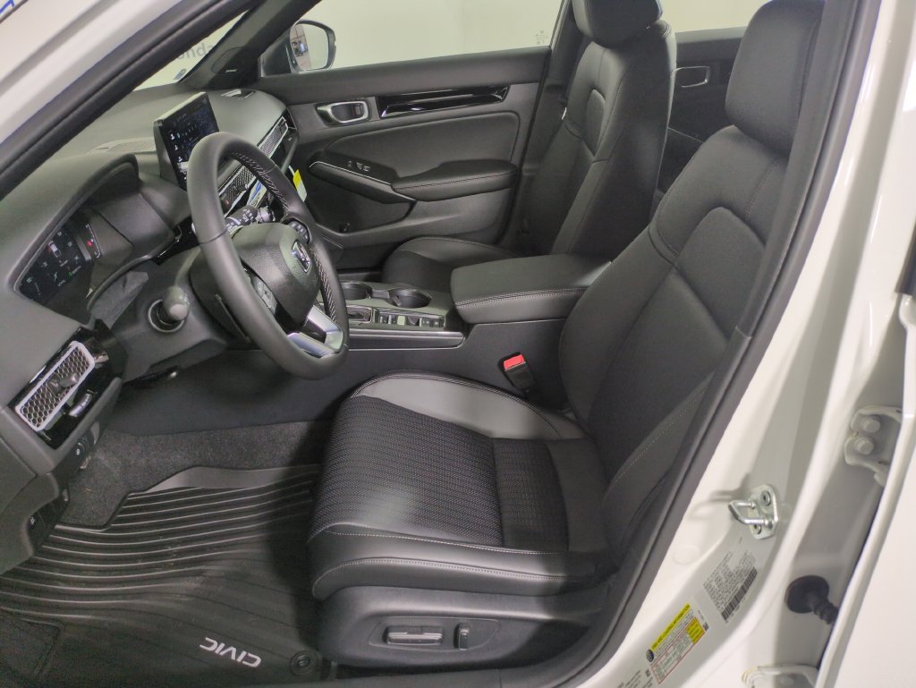 New 2027 Platinum White Pearl Honda Hybrid image 10