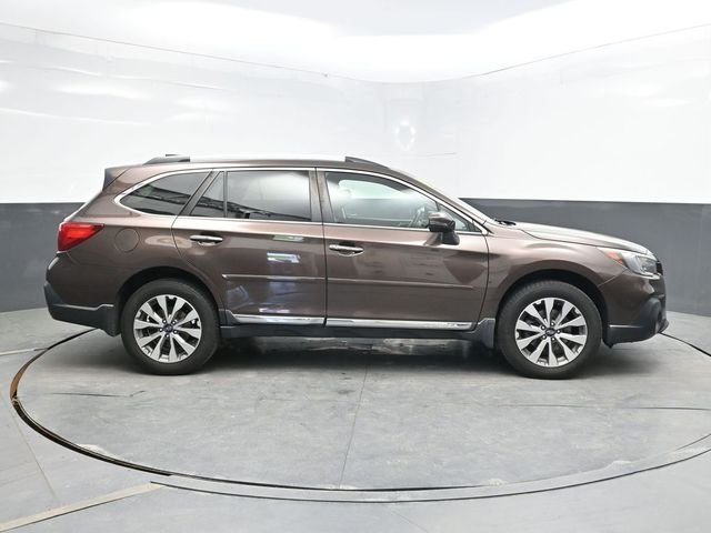 Used 2019 Brown Subaru 2.5i image 8