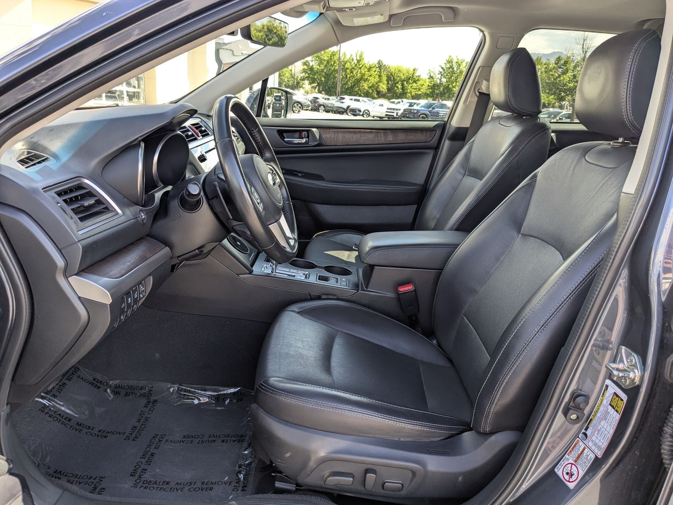 Used 2017 Carbide Gray Metallic Subaru Limited image 16