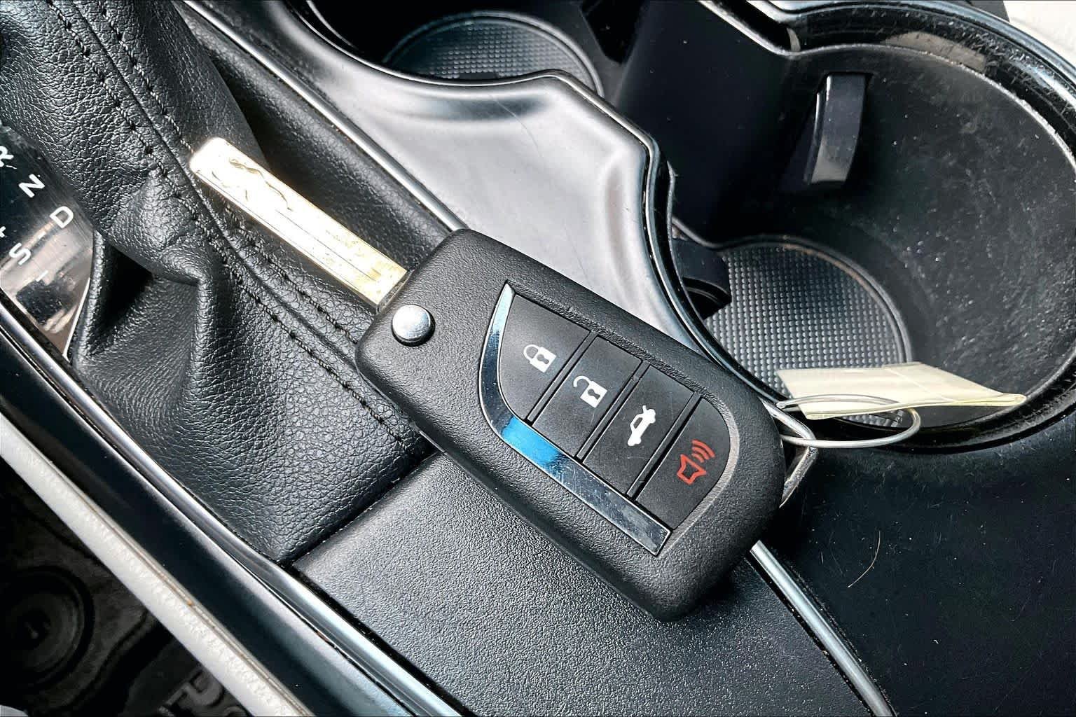 Used 2020 Midnight Black Metallic Toyota SE image 14