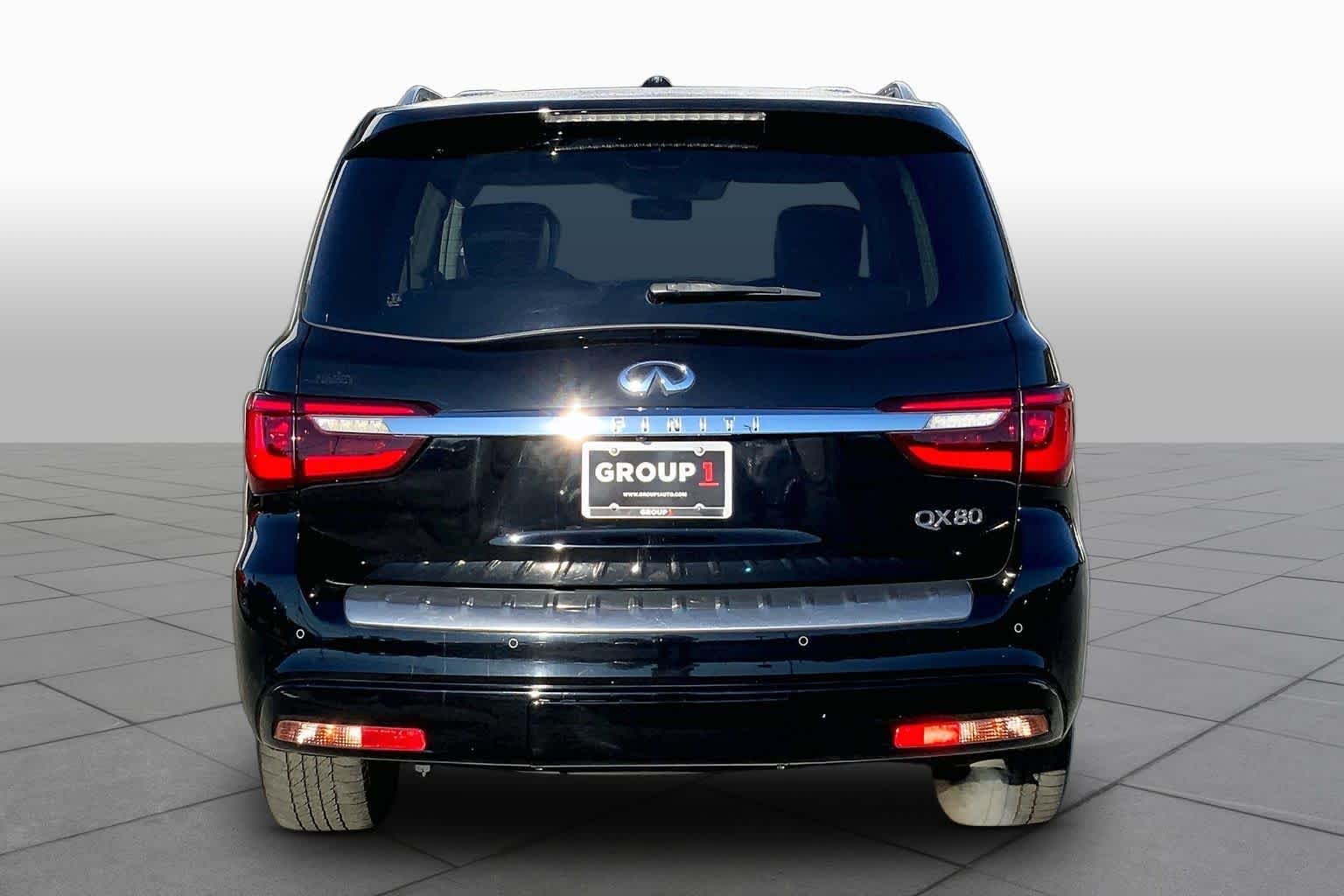 Used 2020 Black Obsidian INFINITI LUXE image 5