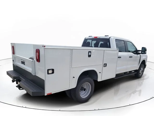 New 2026 Oxford White Ford XL image 5