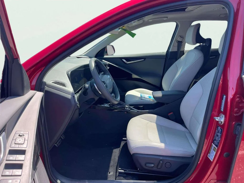 Certified Used 2025 Runway Red Kia EX Touring image 22