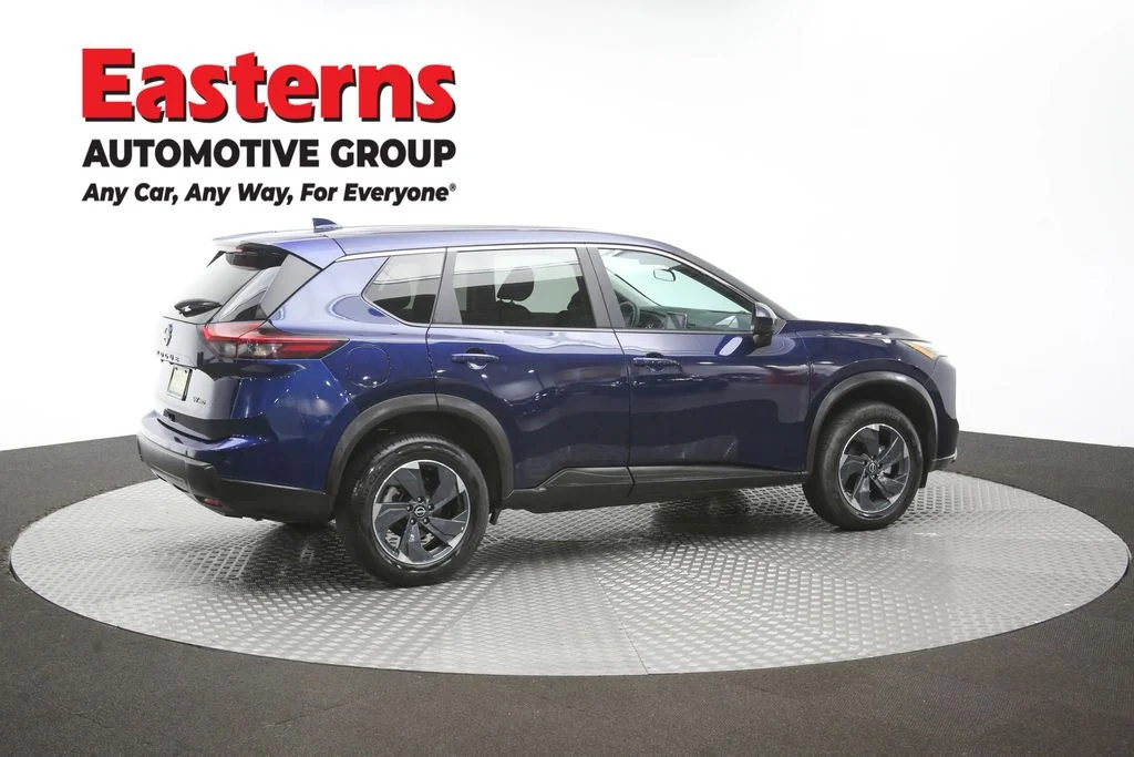 Used 2024 Blue Nissan SV image 42
