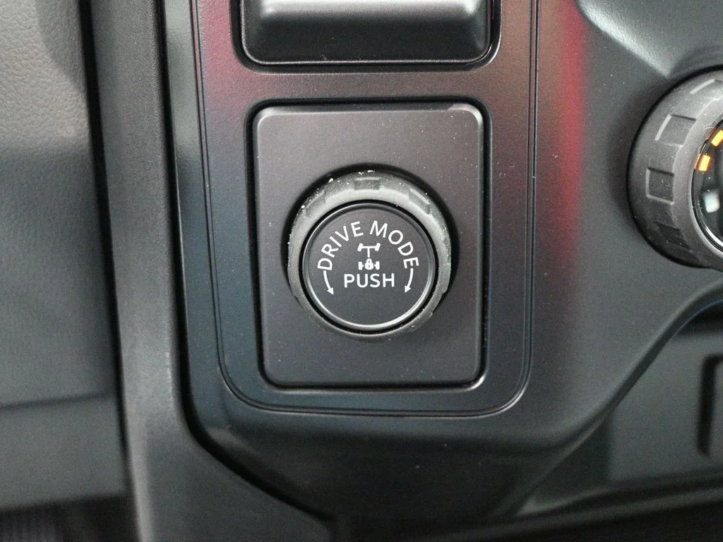 2026 Ford F-350 Super Duty XL - Photo 18