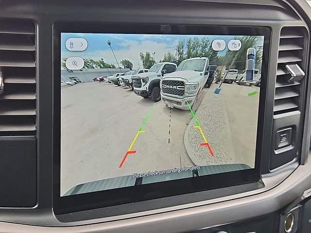 Used 2025 Black Ford XLT image 16