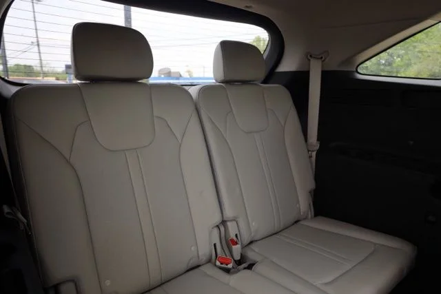 Used 2023 Gray Kia SX image 39
