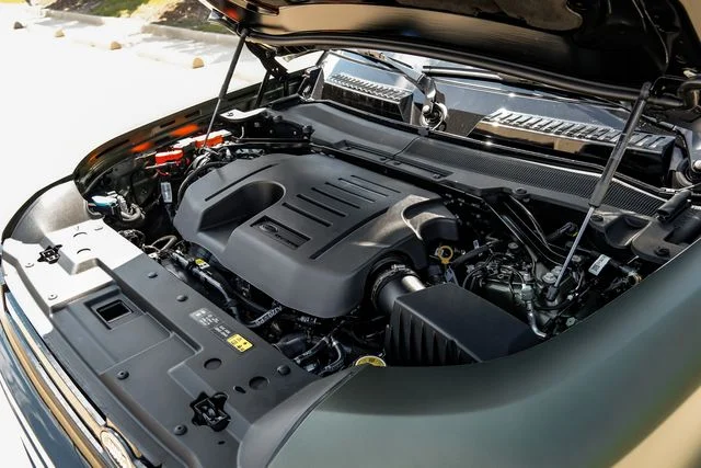 New 2026 Green Land Rover X image 61