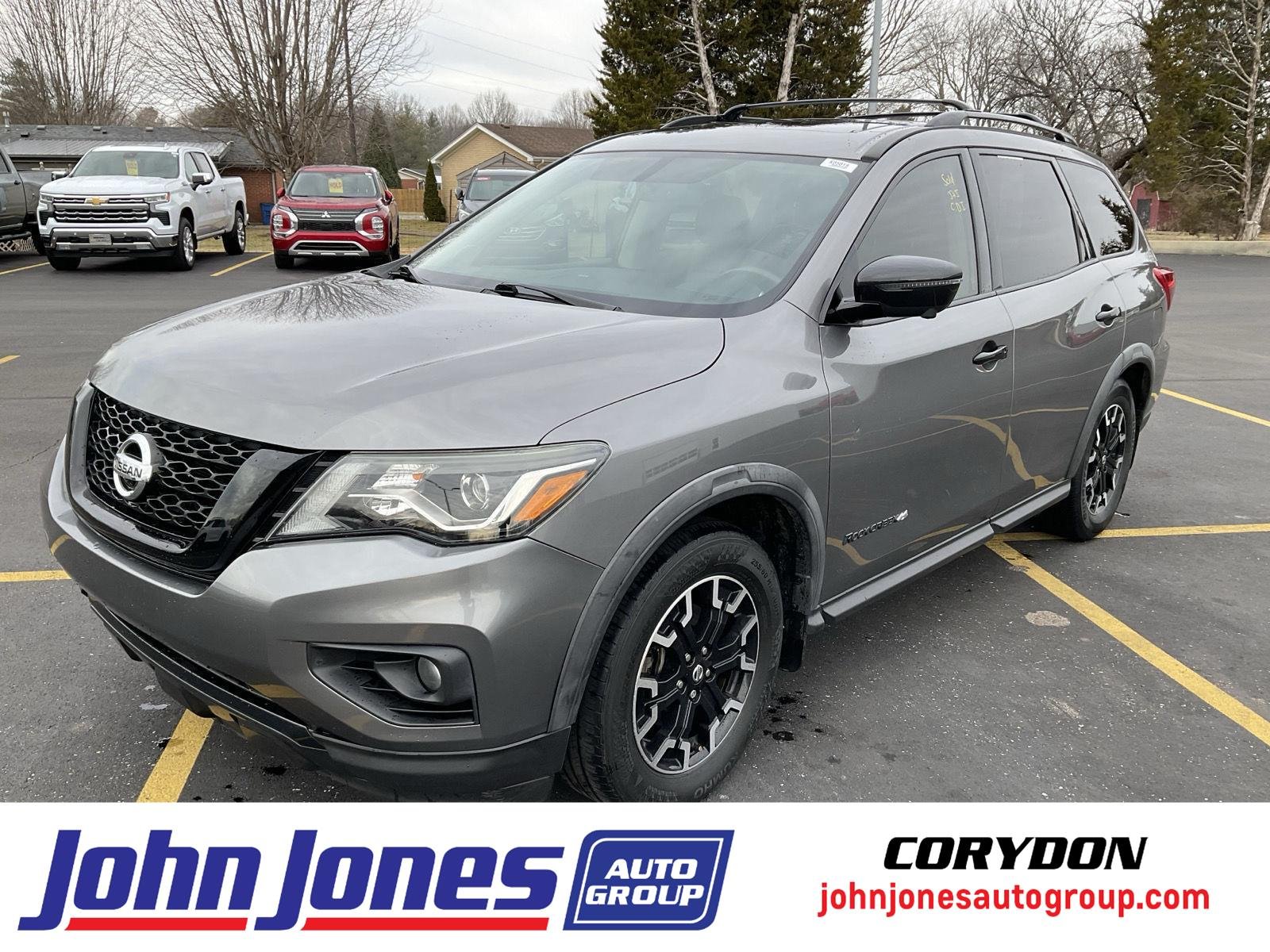 2019 Nissan Pathfinder SL