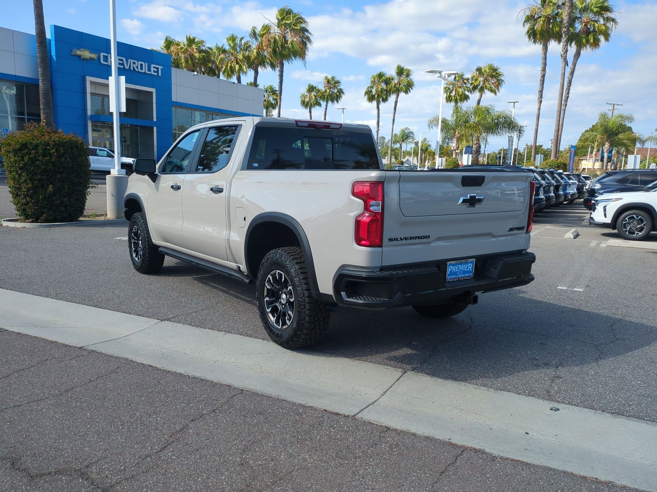 New 2026 White Sands Chevrolet ZR2 image 3