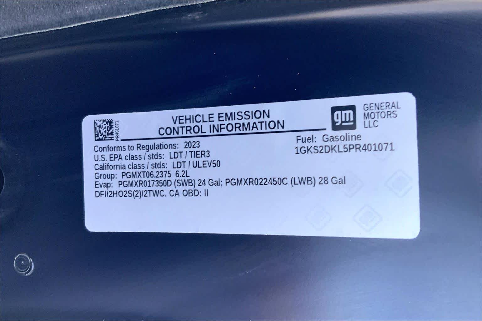 Used 2023 Midnight Blue Metallic GMC Denali image 31