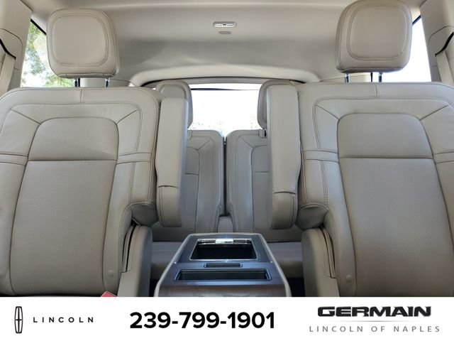Used 2022 Red Lincoln Reserve image 32