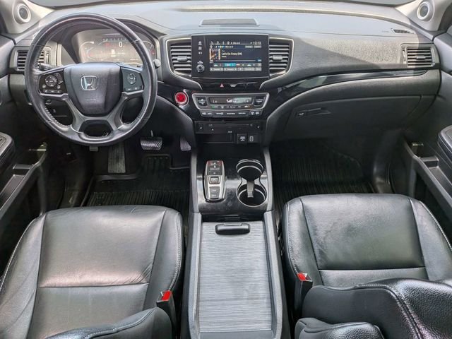 Used 2019 Modern Steel Metallic Honda Touring image 17