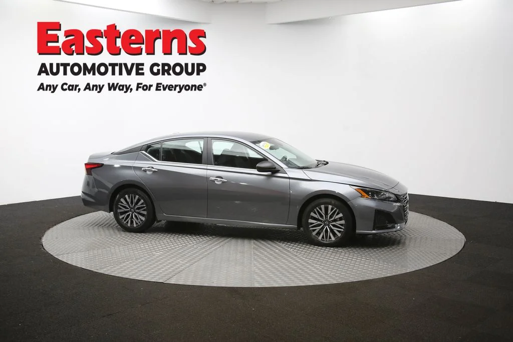 Used 2024 Gray Nissan 2.5 SV image 45
