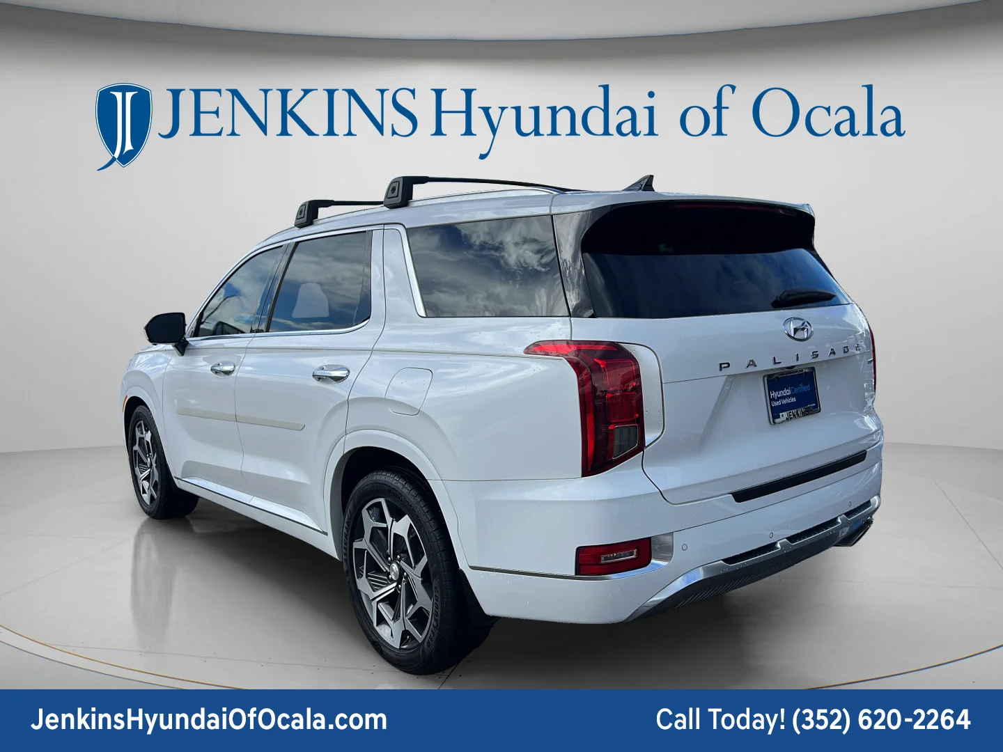 Used 2021 Hyper White Hyundai Calligraphy image 5