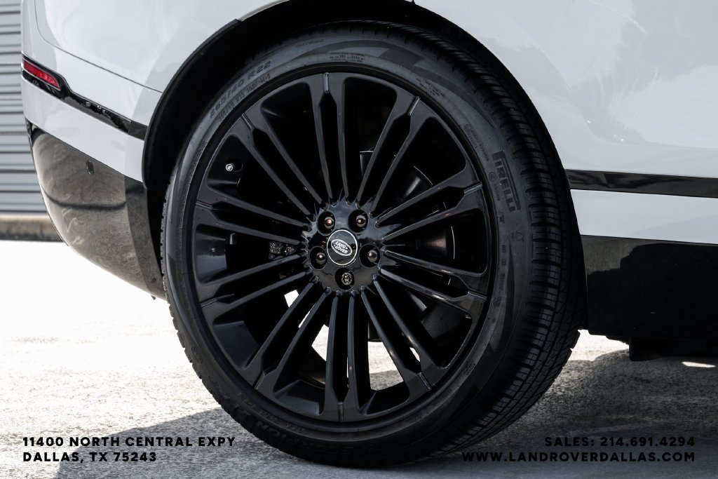 Certified Used 2026 White Land Rover Dynamic SE image 61