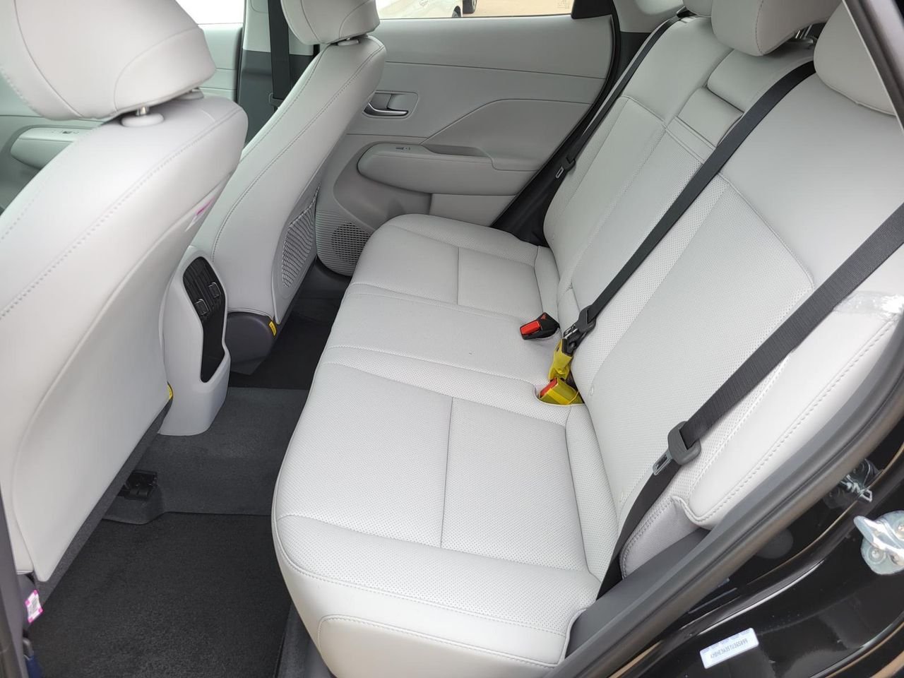 2026 Hyundai Kona Limited - Photo 13