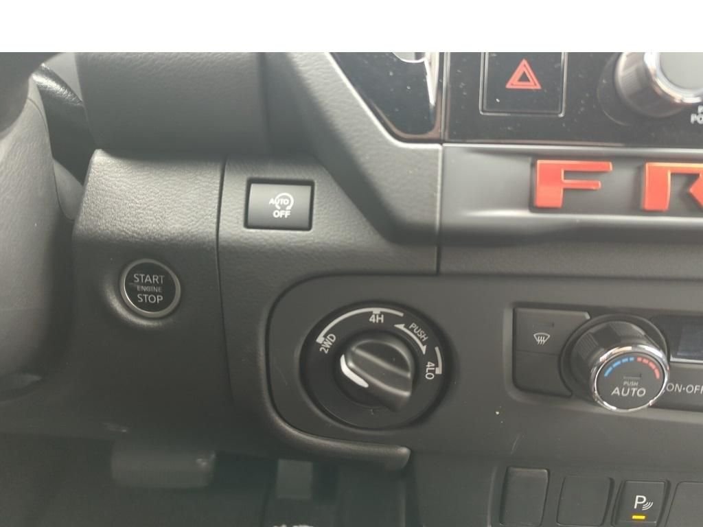 2025 Nissan Frontier PRO-4X - Photo 14